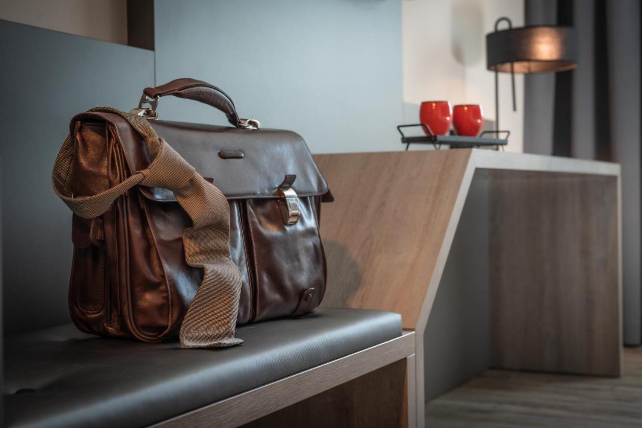 Loginn Hotel Berlin Airport المظهر الخارجي الصورة