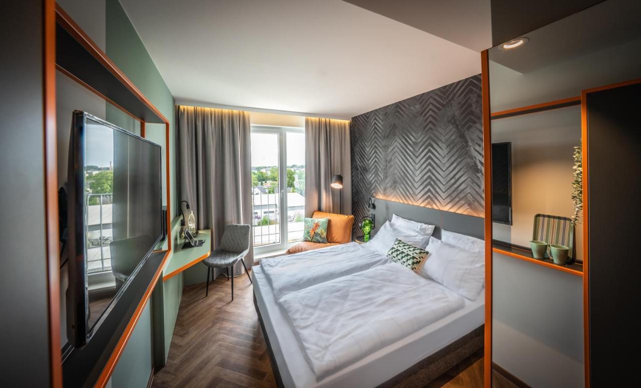 Loginn Hotel Berlin Airport المظهر الخارجي الصورة