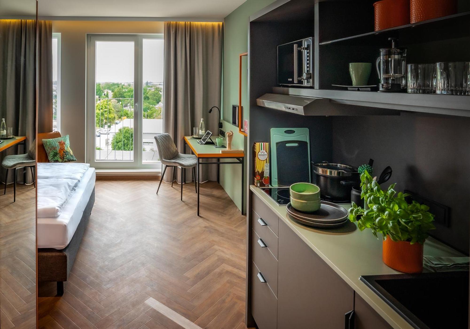 Loginn Hotel Berlin Airport المظهر الخارجي الصورة