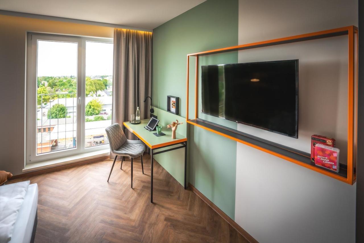 Loginn Hotel Berlin Airport المظهر الخارجي الصورة