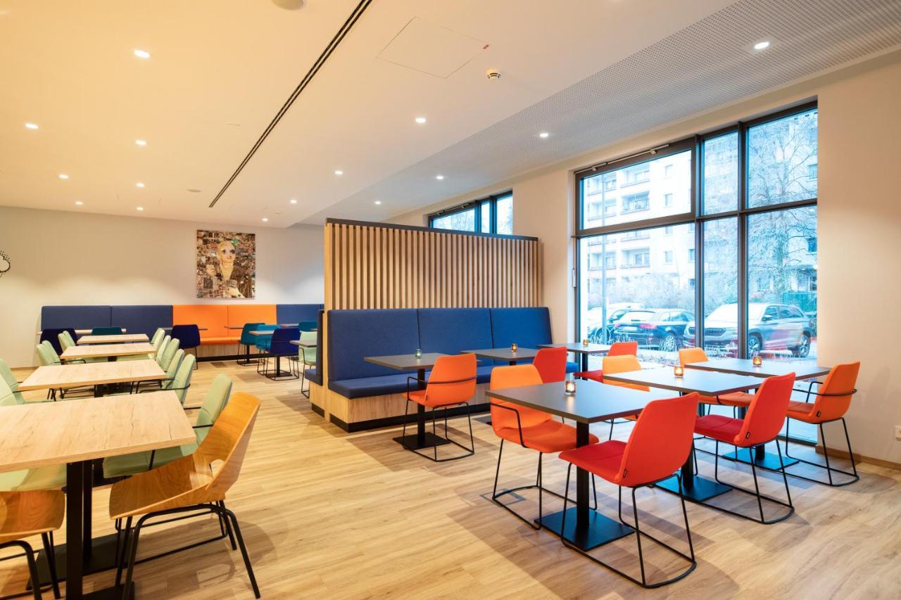Loginn Hotel Berlin Airport المظهر الخارجي الصورة